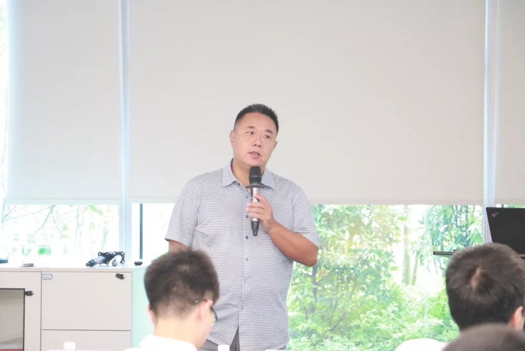 1571057667803618.jpg 640.webp (14).jpg