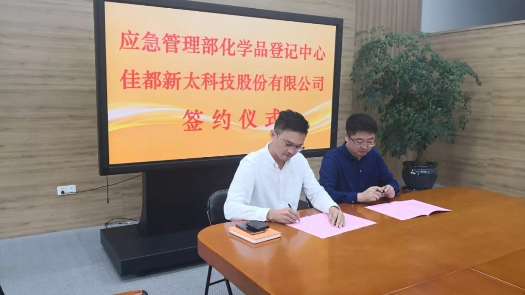 1572855709122210.jpg 640.webp (2).jpg